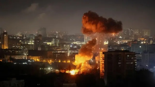 В Киеве взрывы: столица под атакой баллистики. Фото иллюстрационное