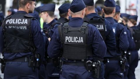 Спрашивали про национальность и требовали документы: в Польше избили двух украинок