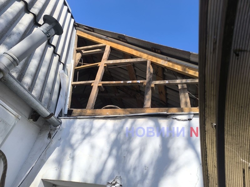 Появились первые фото и видео последствий утреннего обстрела Николаева