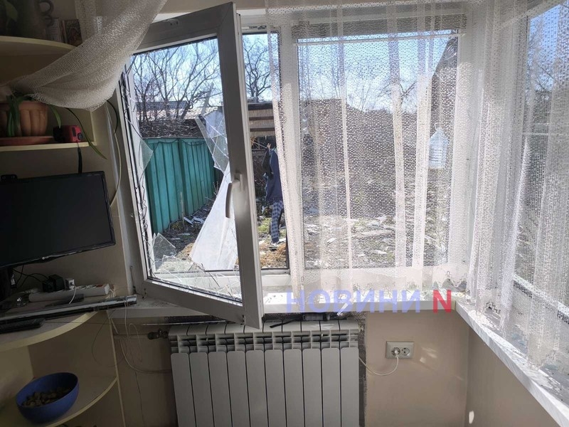 Появились первые фото и видео последствий утреннего обстрела Николаева