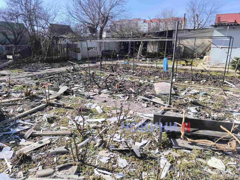 Появились первые фото и видео последствий утреннего обстрела Николаева