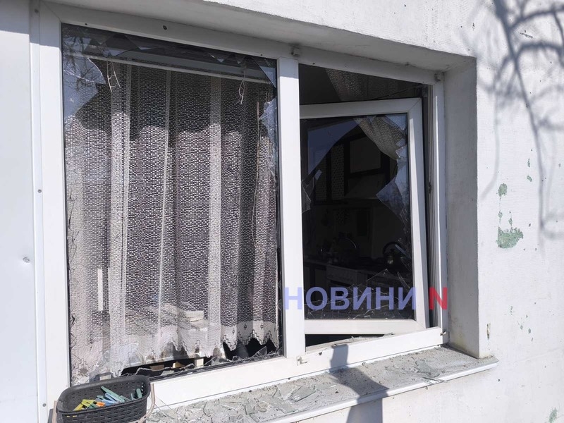 Появились первые фото и видео последствий утреннего обстрела Николаева