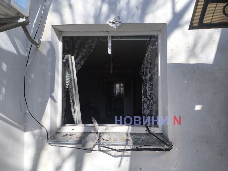 В Николаеве продолжают ликвидировать последствия вражеских атак: что сделано