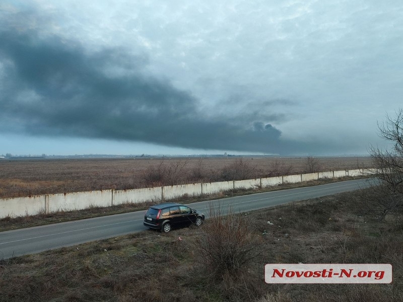 Так начиналась война в Николаеве: видео первых ударов по городу