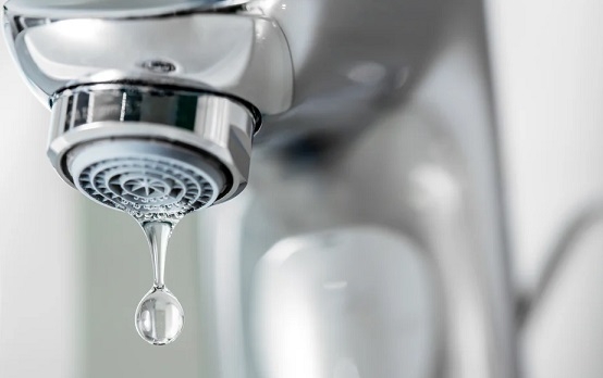 В Николаеве микрорайон остался без воды из-за ремонта