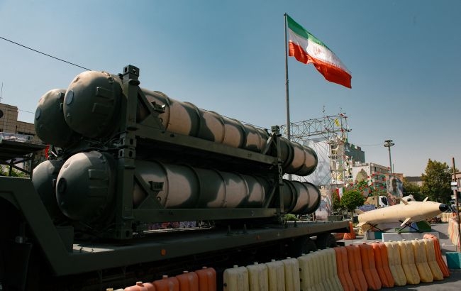 Иран атаковал военные базы США Бахрейне, Катаре, ОАЭ и Кувейте (видео)