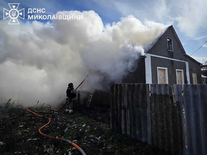 Враг бил дронами и наносил артудары по Николаевской области: повреждены дома и ЛЭП