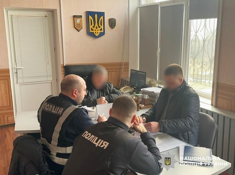 До п'яти років ув'язнення: сільському голові повідомили про підозру у Миколаївській області  