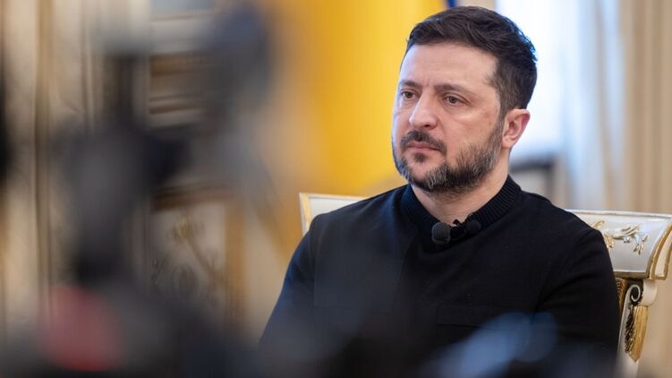 Зеленский угрожает передать ВСУ адрес Орбана