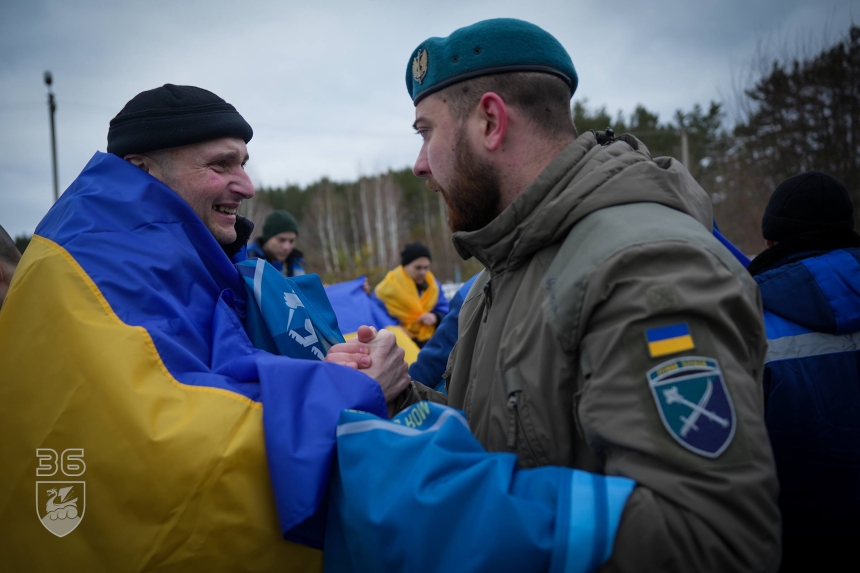 Украинские военные, которых сегодня вернули из плена, нуждаются в медицинской помощи