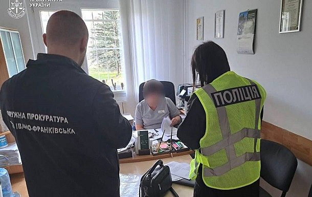 Директор перинатального центру привласнила 1,5 мільйона: «лікувала» немовлят