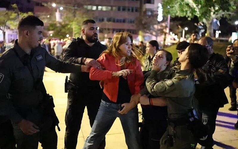 В Тель-Авиве жестко разогнали акцию протеста против войны с Ираном