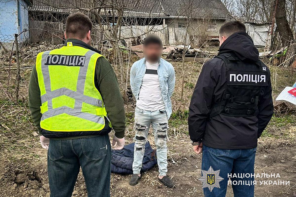 Батько продав 14-річного сина за 2000 гривень у Хмельницькій області