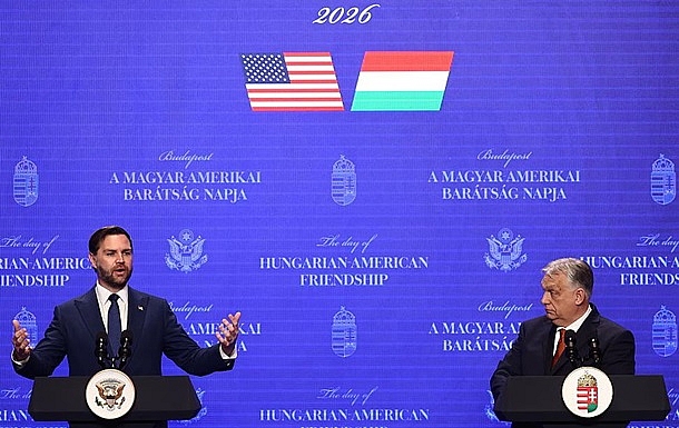 Венс заявив про нібито спроби впливу українських спецслужб на вибори у США та Угорщині