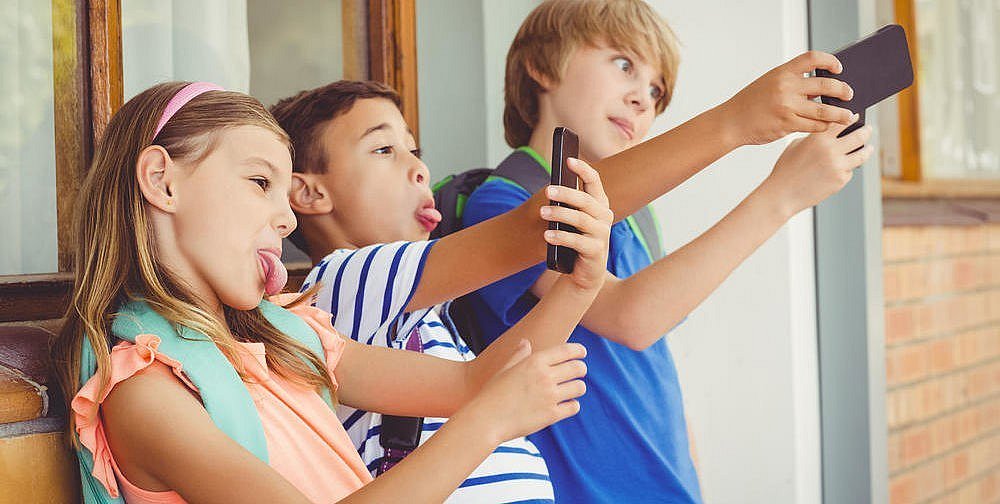 В Україні дітям можуть заборонити користуватися соцмережами, – депутат