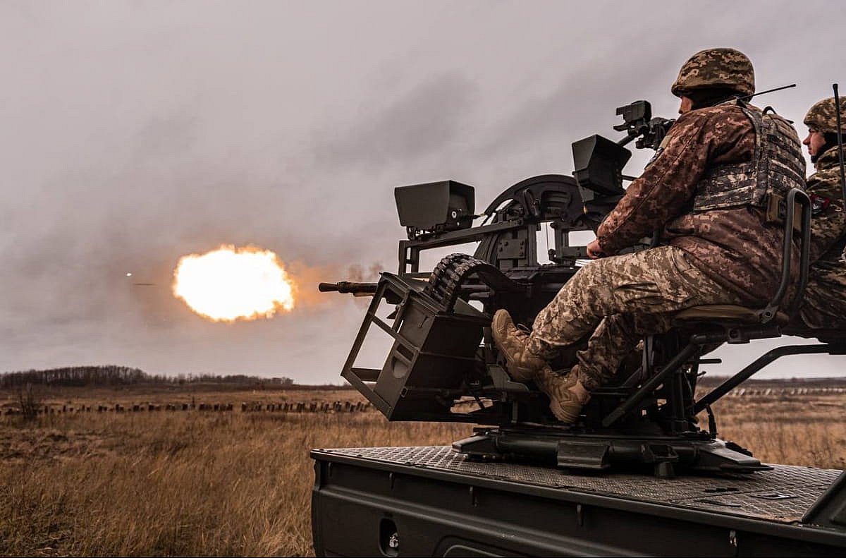 У Миколаєві пролунали вибухи: атакують «Шахеди»