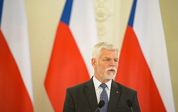 Президент Чехии: Трамп нанес НАТО больше вреда, чем Путин