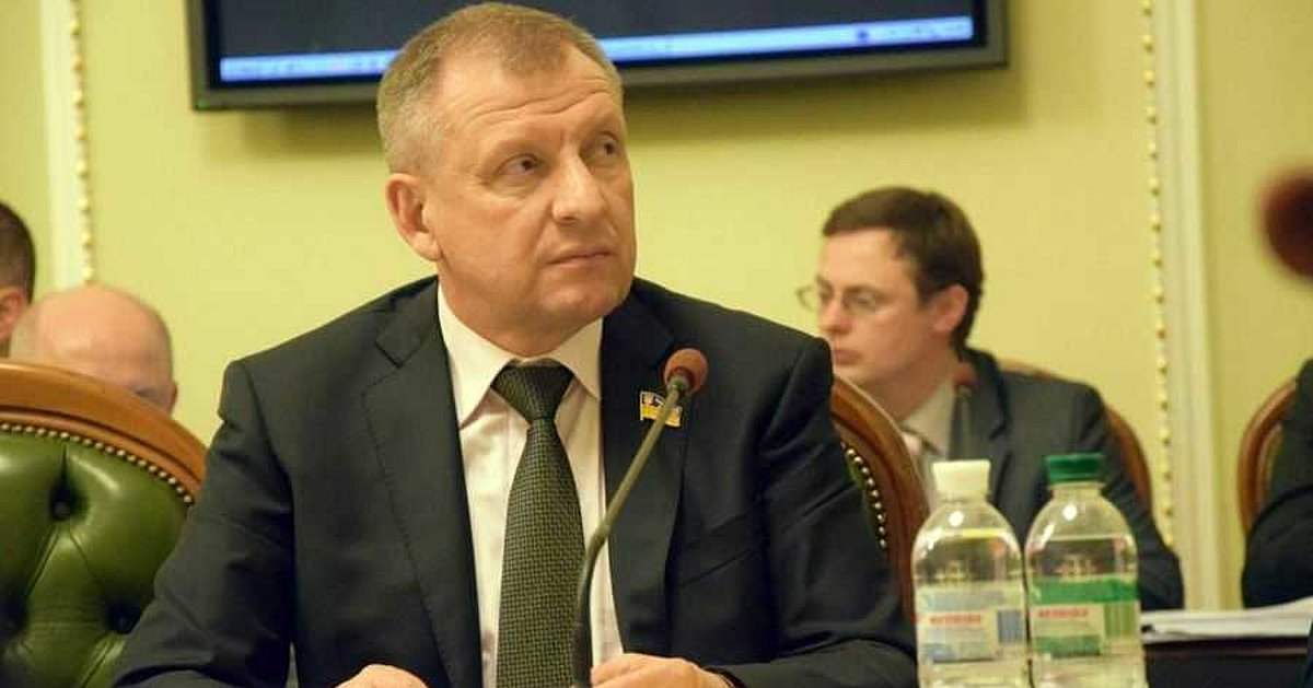 Mercedes, Lexus та Range Rover: депутати України витратили не менше 100 млн грн на елітні авто