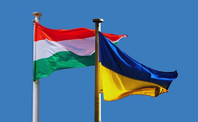 В МИД отменили рекомендации украинцам не ездить в Венгрию