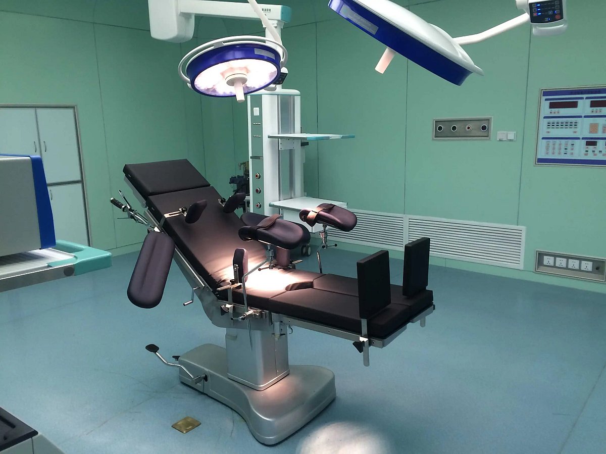 У Миколаєві лікарні повернуть 120 тисяч, переплачених за операційний стіл