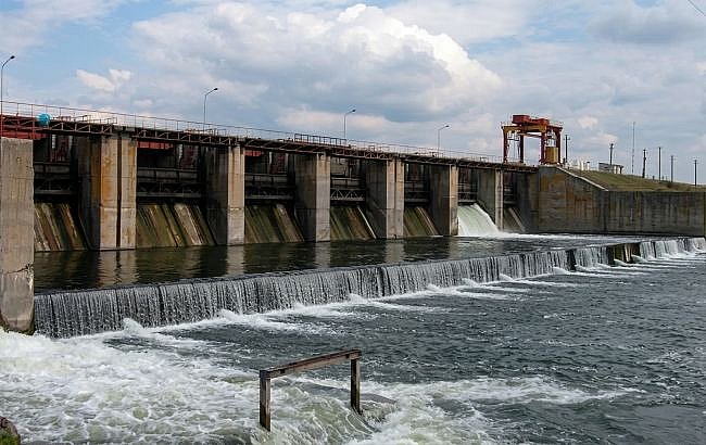 Росія вдарила по Печенізькому водосховищу: застосували шість авіабомб