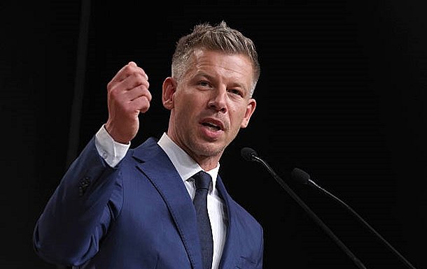 Мадяр прокомментировал возвращение Украине средств Ощадбанка