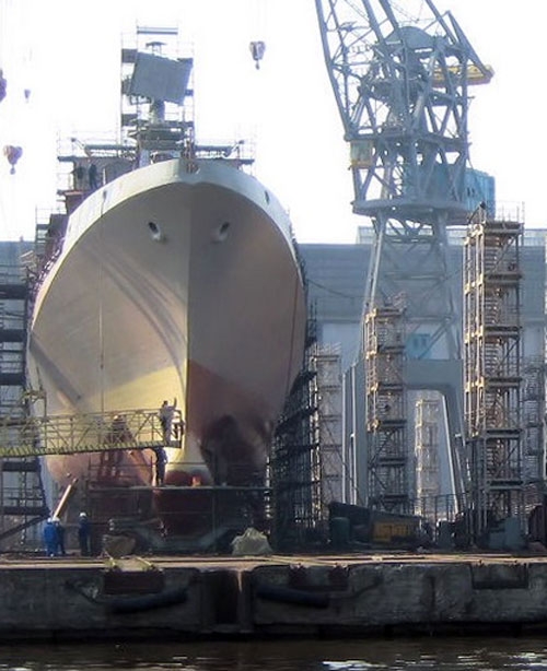 «Зоря»-«Машпроект» поставил агрегат для российского флота