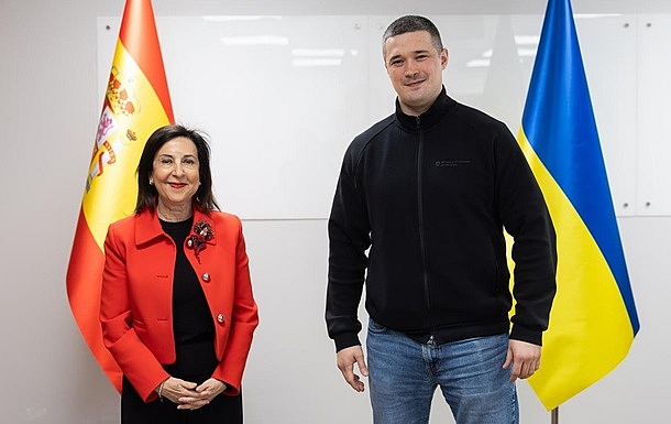 Испания готовит для Украины крупную партию оружия