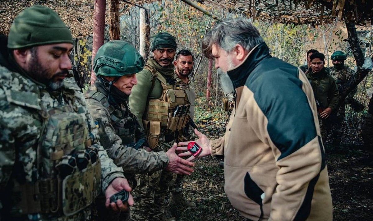 Нардеп пояснив, що заважає залучити сотні тисяч іноземців до лав ЗСУ