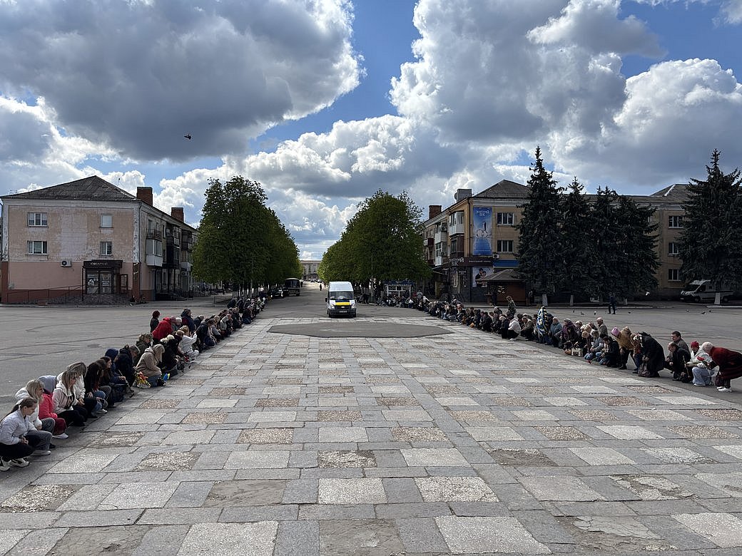 Военнослужащего Сергея Чоботаря провели в последний путь на Николаевщине