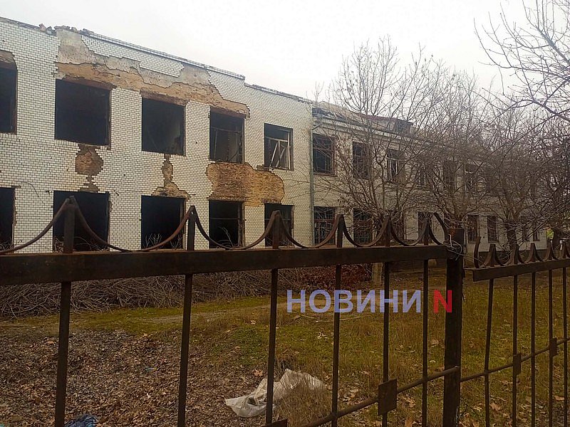 В Николаеве после обстрела разрушено здание больницы: что с ним будет дальше