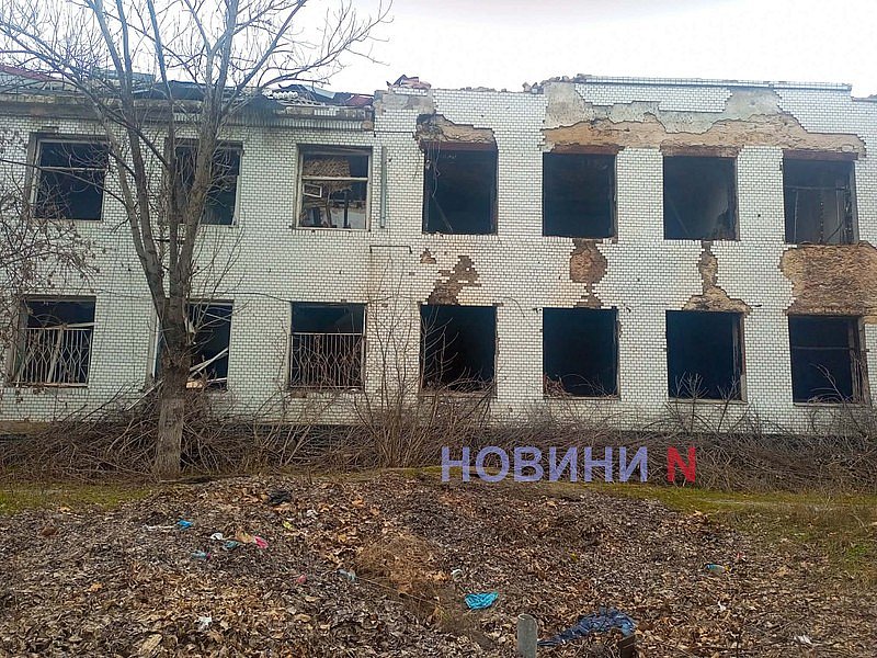 У Миколаєві після обстрілу зруйновано будівлю лікарні: що з нею буде далі