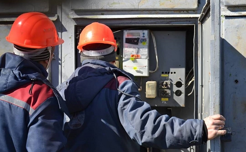 На Миколаївщині через обстріл постраждав співробітник обленерго