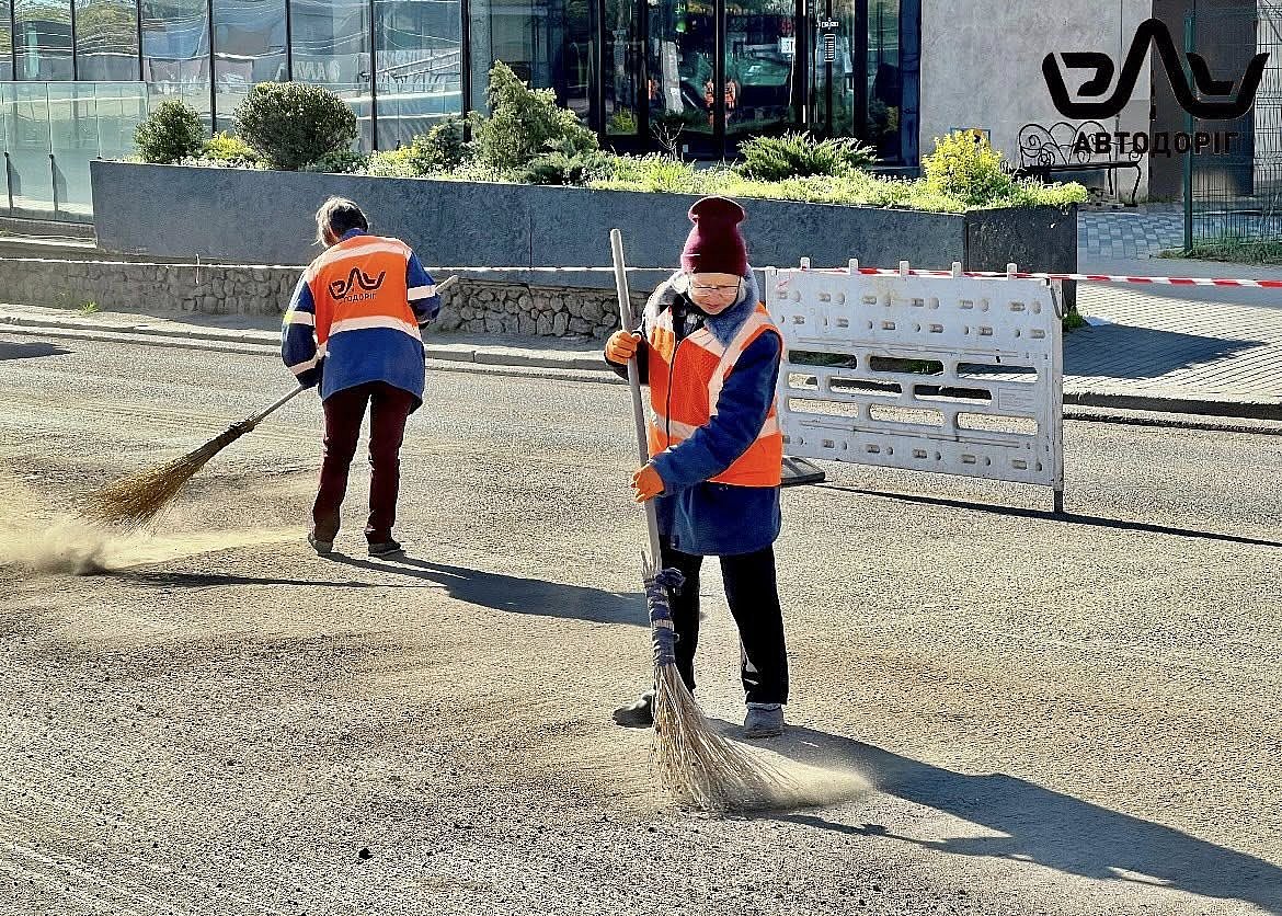 Завершено ремонт проїжджої частини у центрі Миколаєва – водіїв просять враховувати дорожні знаки