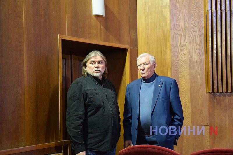 В Николаеве состоялась творческая встреча с режиссером фильма «Довбуш» Олесем Саниным (фото)