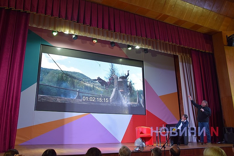 В Николаеве состоялась творческая встреча с режиссером фильма «Довбуш» Олесем Саниным (фото)