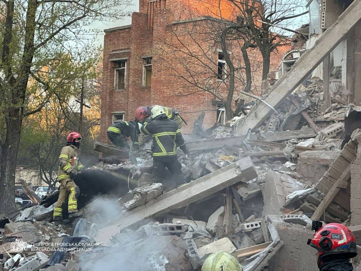 Комбинированная атака на Днепр: масштабные разрушения, много пострадавших 