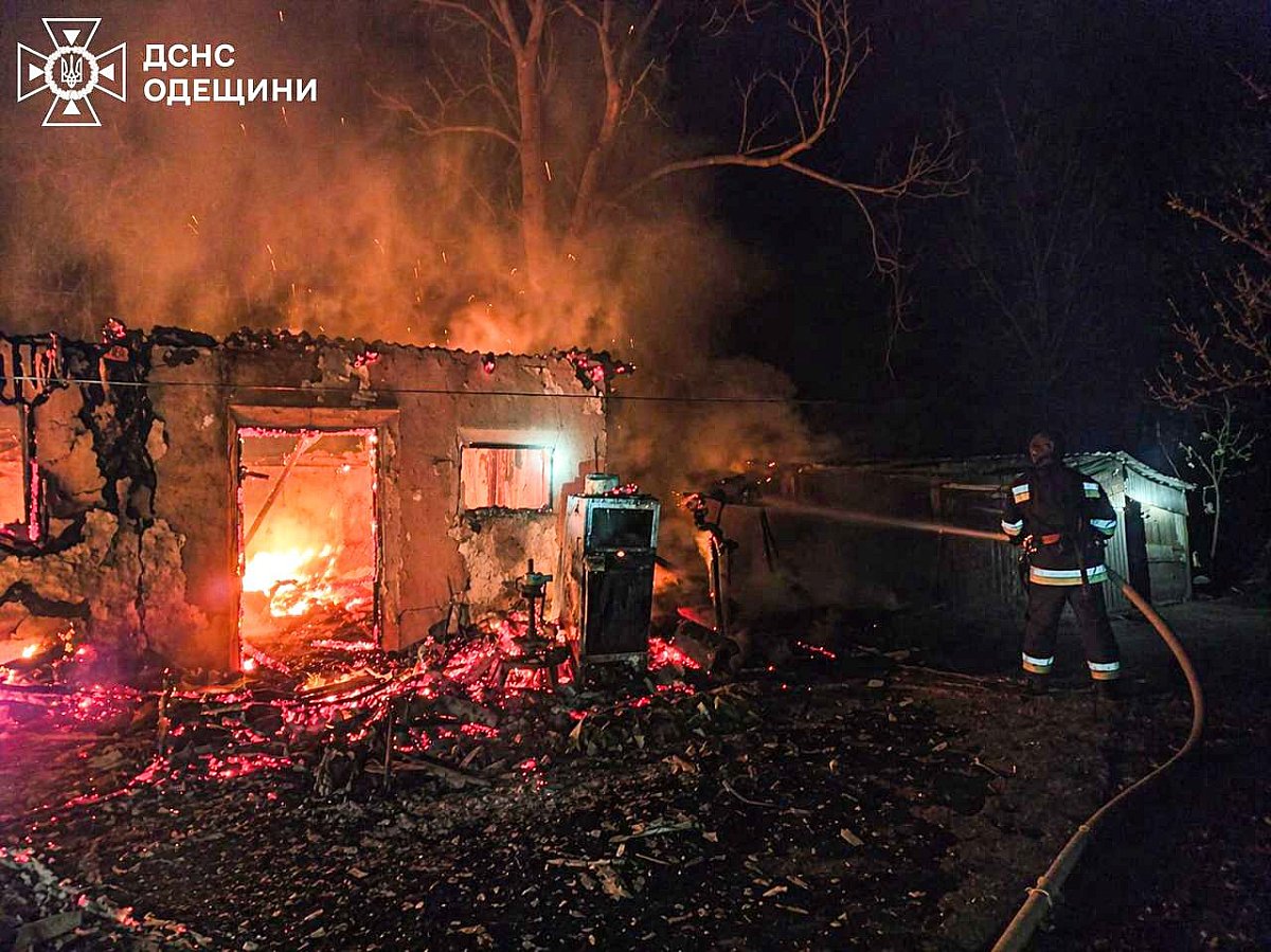 Удар РФ по Одеській області: на Дунаї атаковано цивільне судно, є поранені