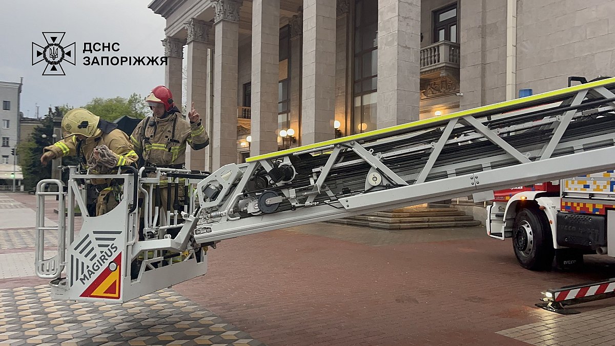 Увеличилось количество жертв в и пострадавших в следствие непогоды в Украине: фоторепортаж последствий