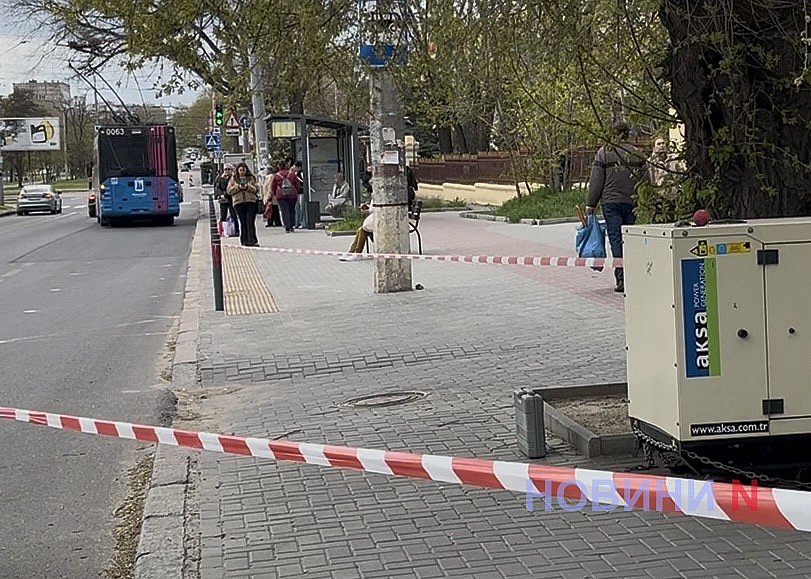 В центре Николаева найден подозрительный предмет — место оцепила полиция