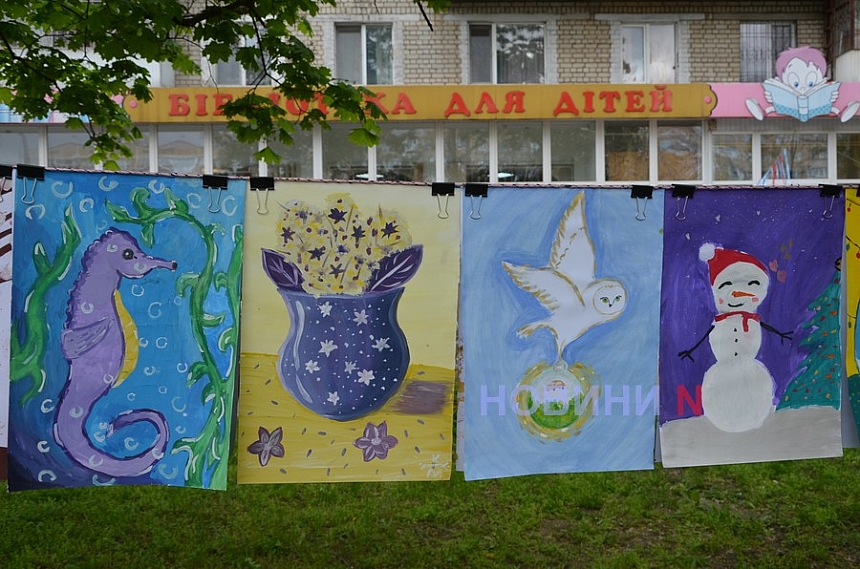 Миколаївська «Берегиня» відсвяткувала день народження творчим дефіле, яскравим феєрверком і врученням медалей