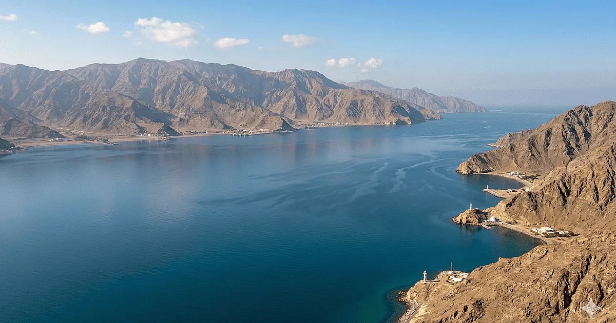 Трамп наказав ВМС США готуватися до тривалої блокади Ормузької протоки