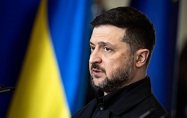 Зеленский планирует кадровые перестановки в МИД и посольствах