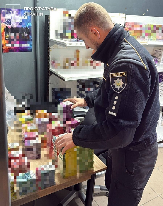 Мережа магазинів на Миколаївщині збувала курильний фальсифікат