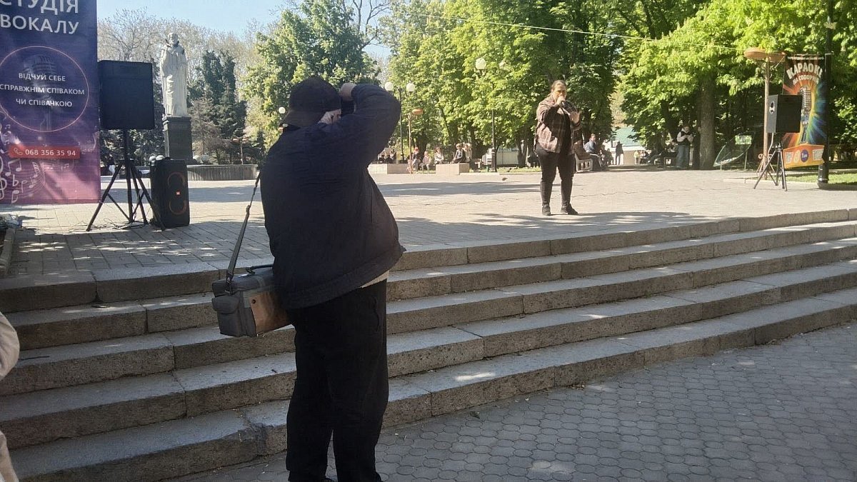 Караоке-драйв для всіх бажаючих пройшов у центрі Миколаєва