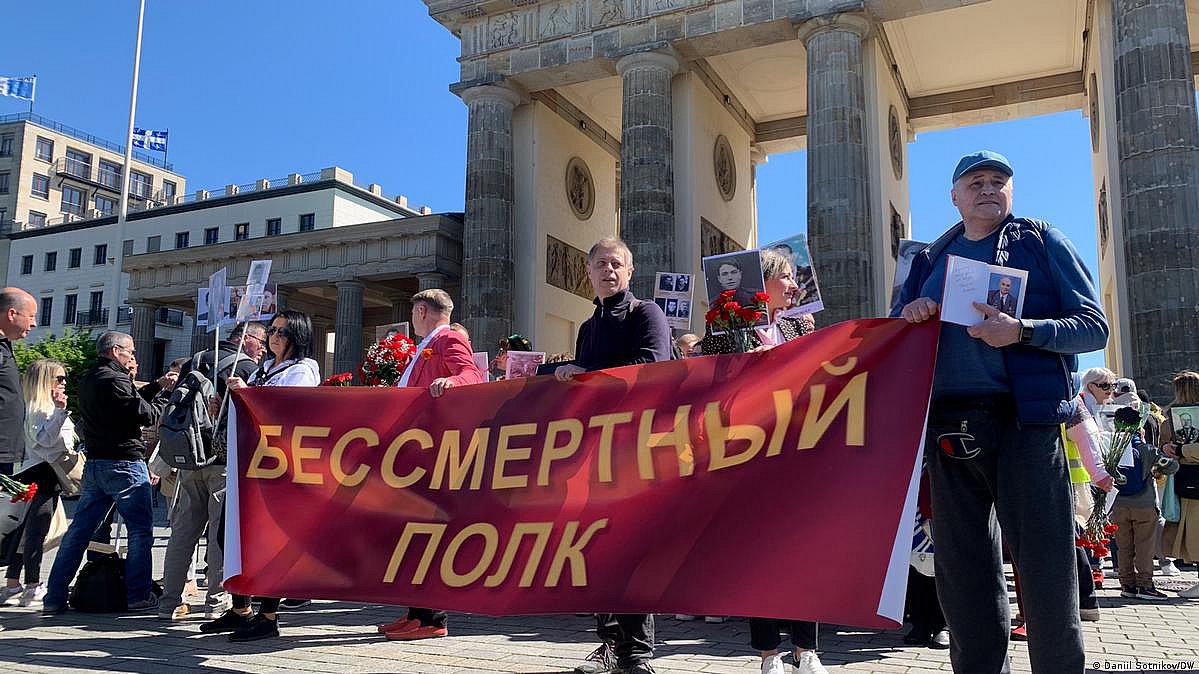 У Берліні заборонять радянські, російські та білоруські прапори, а також військові пісні