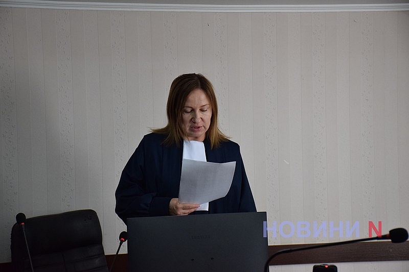 Трудоустроила свекра, свекровь и няню: в чем подозревают начальника управления спорта Николаева