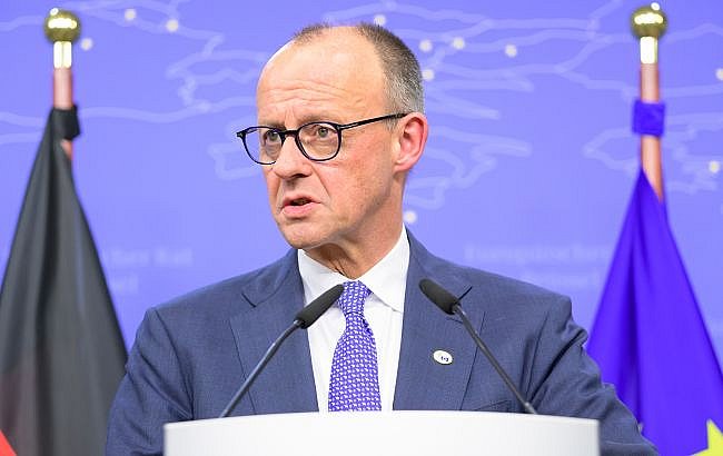 Канцлер Германии Мерц осудил атаку Ирана на ОАЭ и призвал отказаться от ядерных амбиций