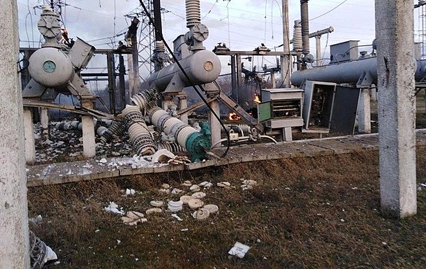Россия атаковала энергетику: отключения света в четырех областях Украины