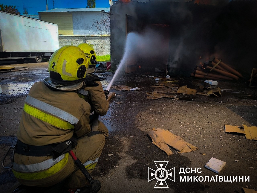 Фото и видео масштабного пожара в Николаеве